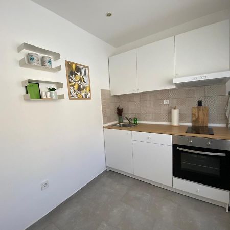 Apartman Cukar Pula Apartment Екстериор снимка